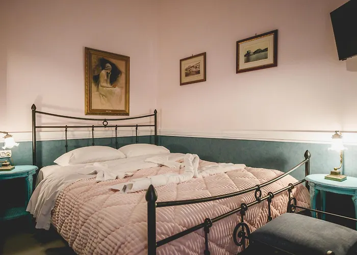 מלון Acronafplia 2*