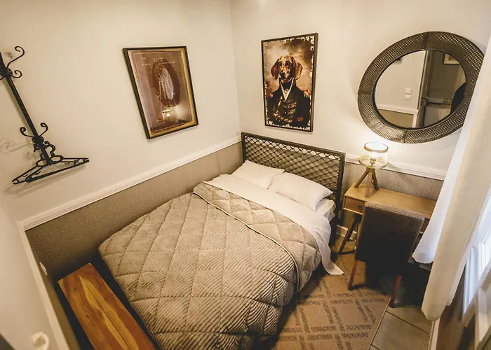 Acronafplia מלון 2*