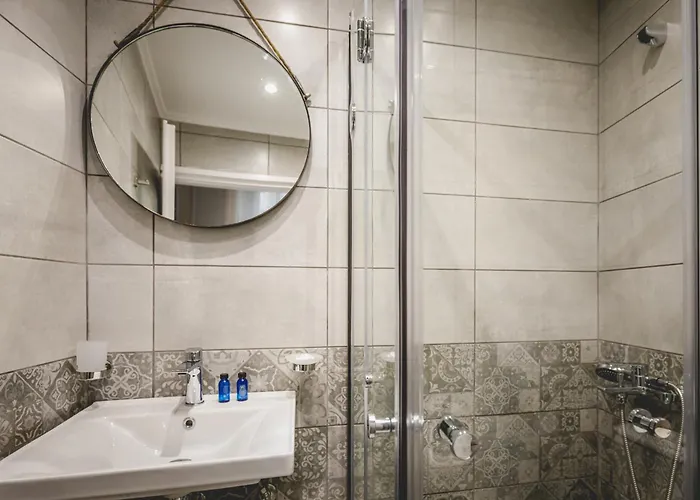 Acronafplia מלון 2*