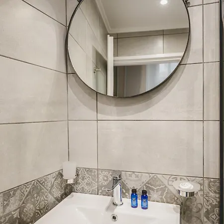 Отель Acronafplia 2*