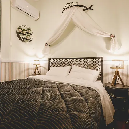 Acronafplia Hotell